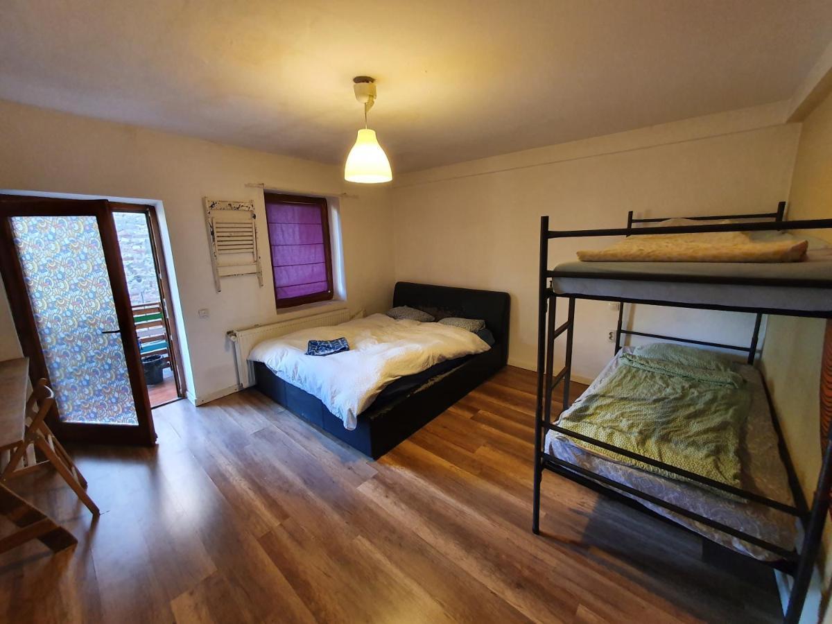 Zen Hostel كلوج-نابوكا المظهر الخارجي الصورة