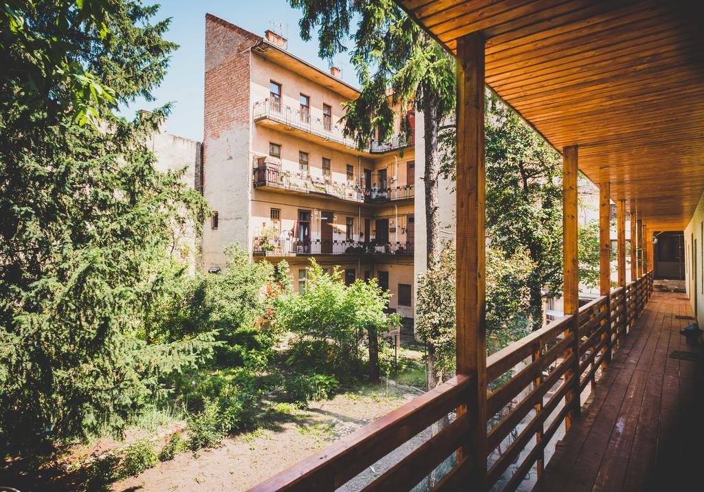 Zen Hostel كلوج-نابوكا المظهر الخارجي الصورة