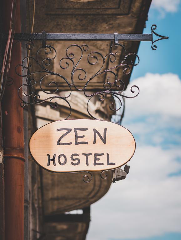 Zen Hostel كلوج-نابوكا المظهر الخارجي الصورة