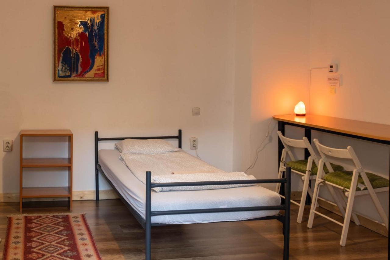Zen Hostel كلوج-نابوكا المظهر الخارجي الصورة